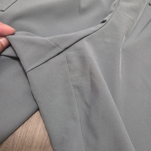 Active Zone Plus Size Drawstring Capri - Picture 4 of 11